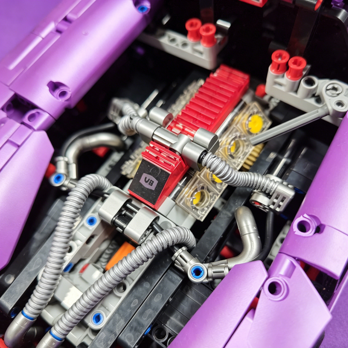 McLaren P1 Electroplated Purple Custom Edition 1:8 Finished Building Block Car 3893PCS