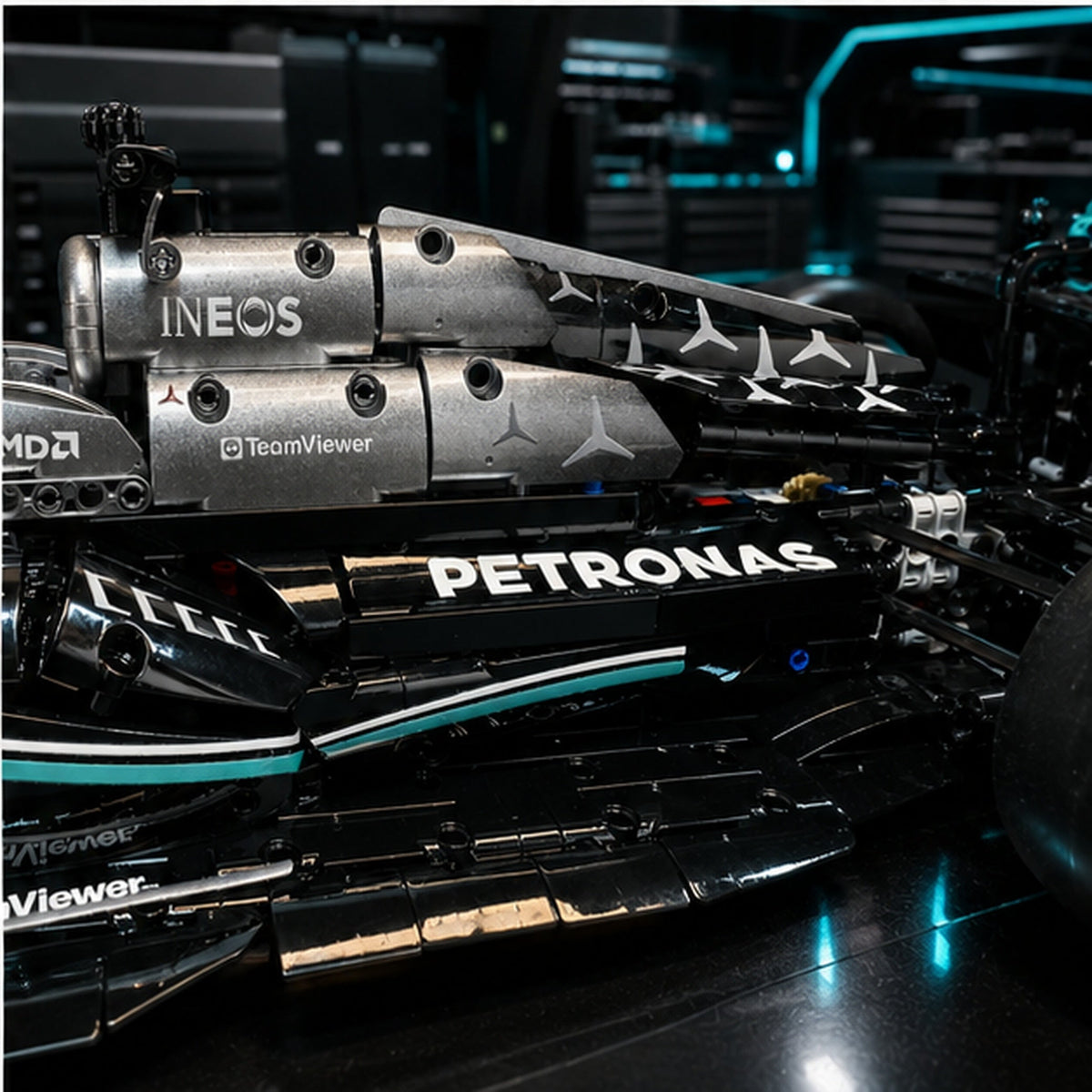 Mercedes-AMG Petronas F1 W12 2021 Hamilton 1:8 Finished Building Block Car Approx. 1900 PCS